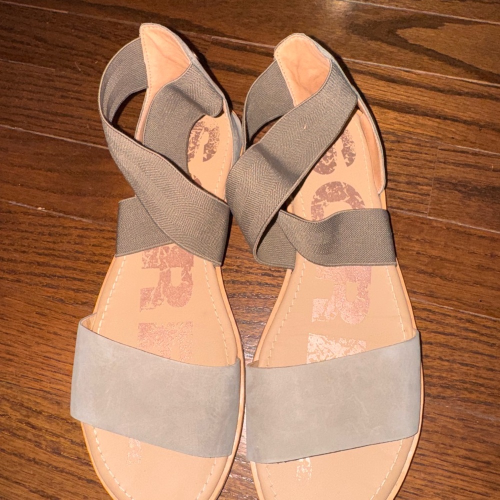 Sorel Ella Ankle Wrap Women's Sandals, size 9 👠